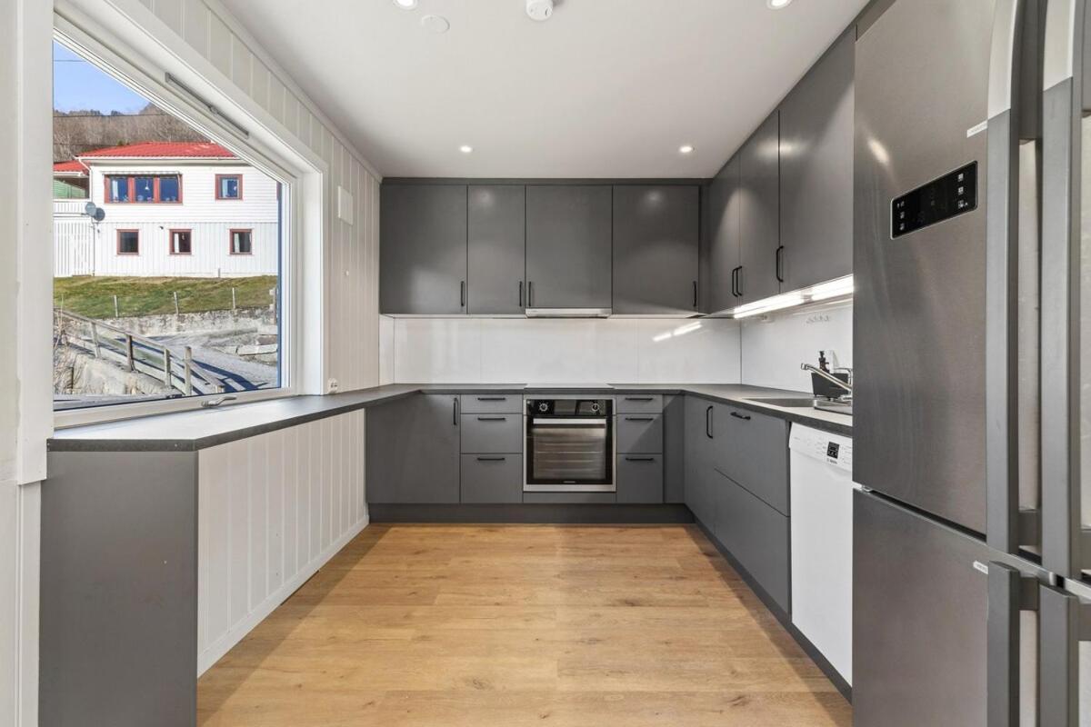 6 Bedroom House With Great View Feriehus *